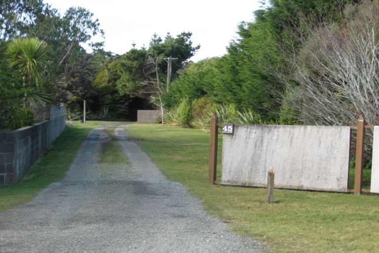Photo of property in 43 Grant Road, Otatara, Invercargill, 9879