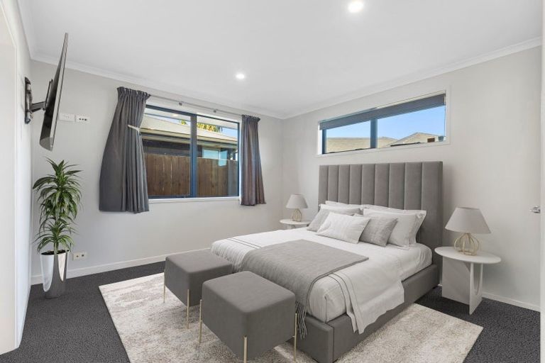 Photo of property in 15 Oka Street, Papamoa Beach, Papamoa, 3118