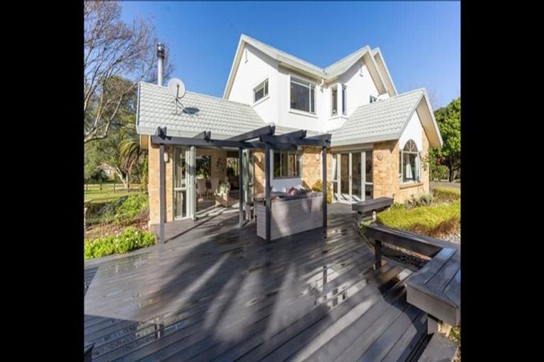 Photo of property in 81 Polo Prince Drive, Totara Park, Manurewa, 2576