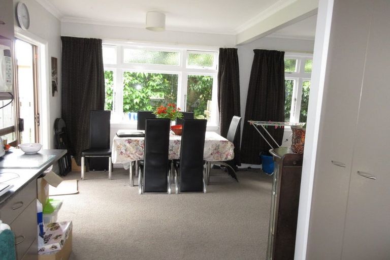 Photo of property in 147 Bartholomew Road, Levin, 5510