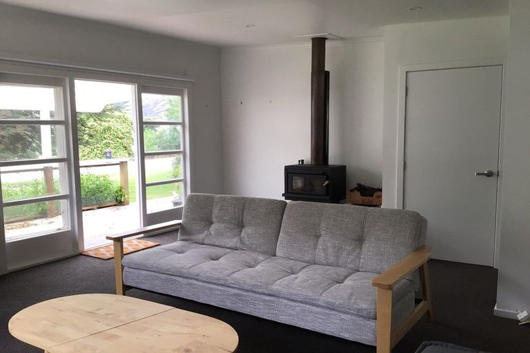 Photo of property in 1 Wesney Terrace, Kingston, Athol, 9793