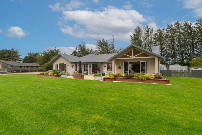 Photo of property in 47 Matua Grove, Otatara, Invercargill, 9879