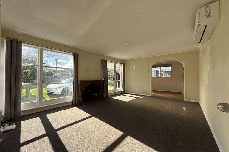 Photo of property in 27 Shakespeare Avenue, Trentham, Upper Hutt, 5018