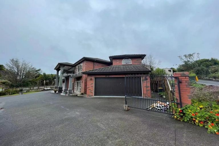 Photo of property in 38c Wicklam Lane, Greenhithe, Auckland, 0632