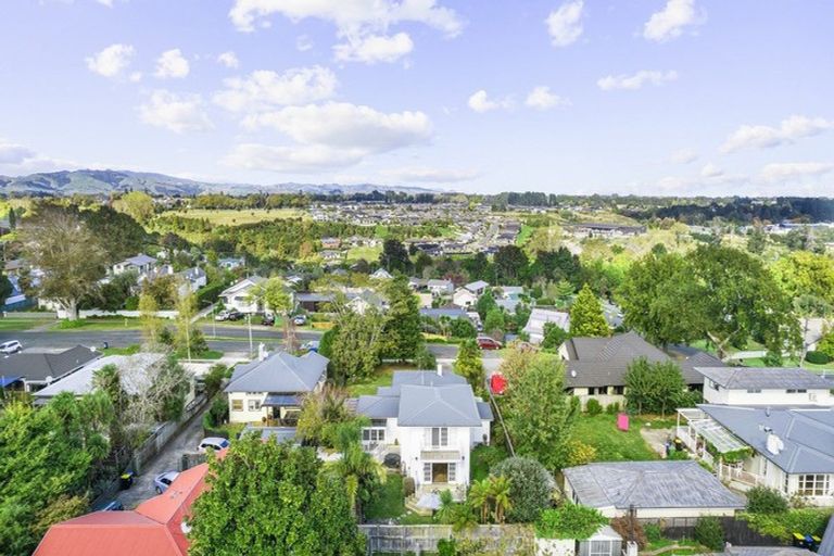 Photo of property in 14 Queen Street, Cambridge, 3434