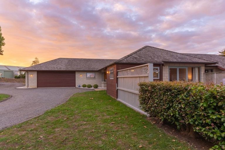 Photo of property in 84 Cooper Road, Ramarama, Drury, 2579