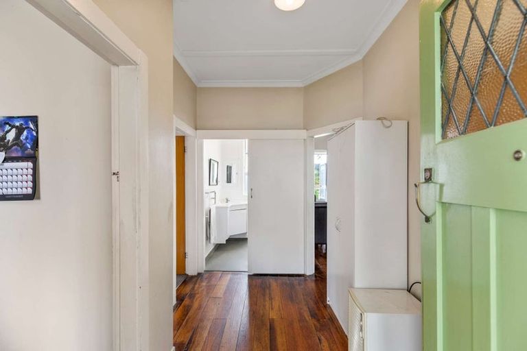 Photo of property in 14 Moore Avenue, Tawhero, Whanganui, 4501