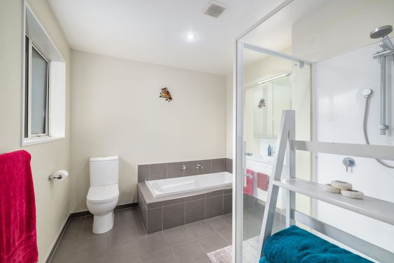 Photo of property in 3a Annies Lane, Aidanfield, Christchurch, 8025