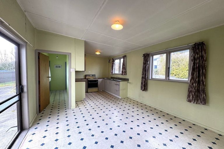 Photo of property in 47 Lowestoft Street, Balclutha, 9230