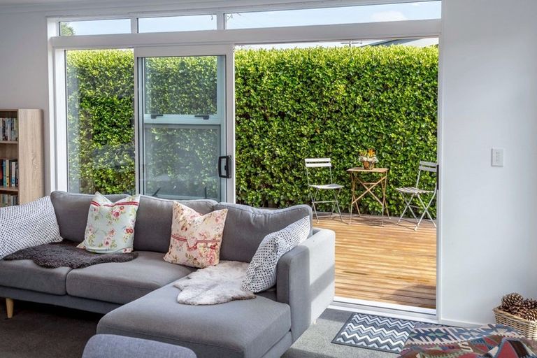 Photo of property in 49 Tuscan Lane, Martinborough, 5711