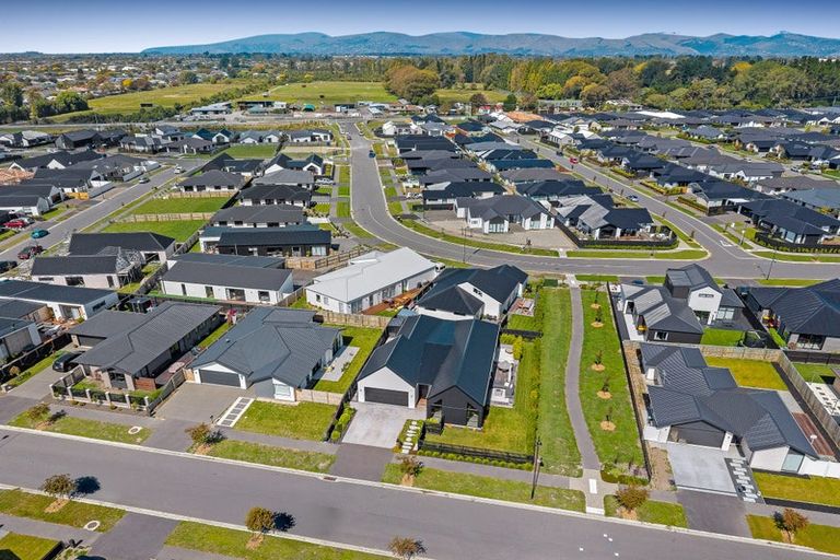 Photo of property in 12 Timara Crescent, Marshland, Christchurch, 8083