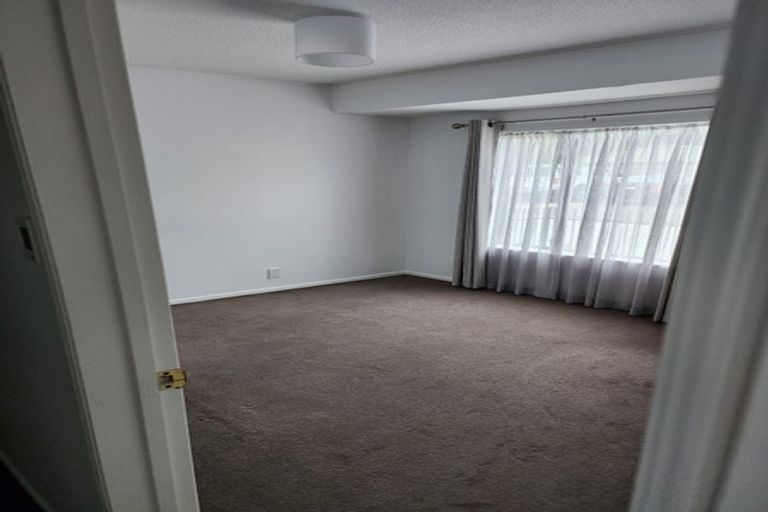 Photo of property in 77 Mackworth Street, Woolston, Christchurch, 8062