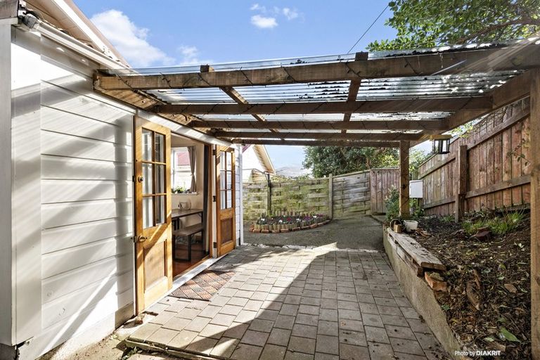 Photo of property in 36 Volga Street, Island Bay, Wellington, 6023