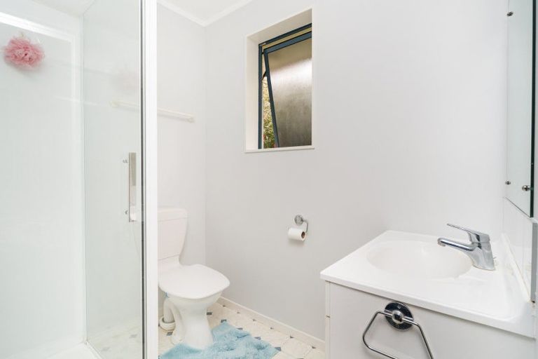 Photo of property in 69 Meridian Grove, Kelvin Grove, Palmerston North, 4414