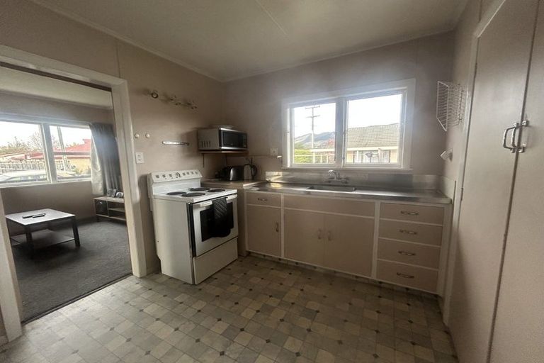 Photo of property in 1/57 Waverley Street, Richmond, 7020