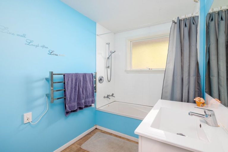 Photo of property in 2/53 Alexandra Street, Richmond, Christchurch, 8013