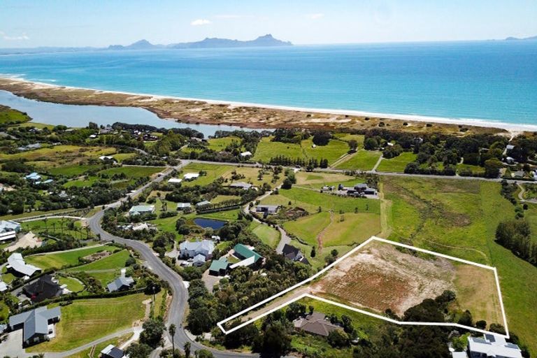 Photo of property in 51 Cullen Road, Waipu, 0582