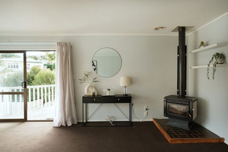 Photo of property in 103 Sherwood Street, Bellevue, Tauranga, 3110