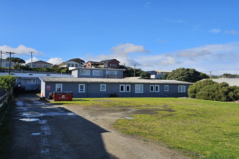 Photo of property in 60 Seafront Road, Castlecliff, Whanganui, 4501