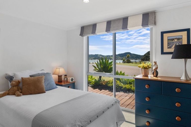 Photo of property in 3 Brodie Lane, Pauanui, Hikuai, 3579