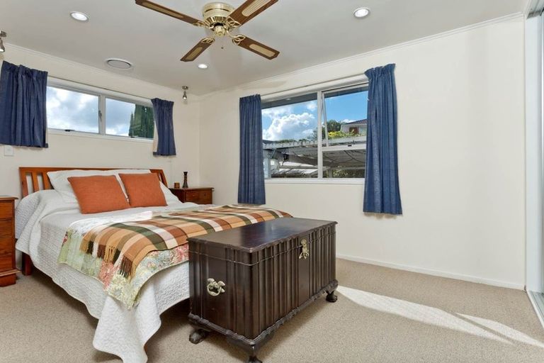 Photo of property in 95 Weatherly Road, Torbay, Auckland, 0630