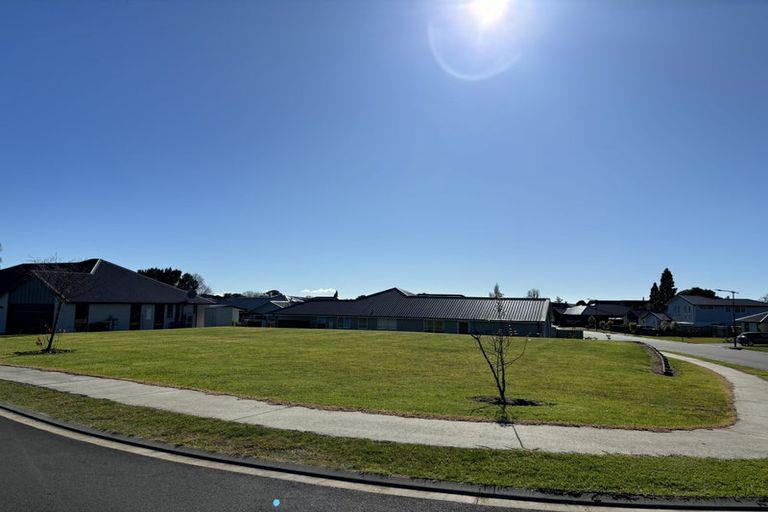 Photo of property in 4 Fairwayview Drive, Omokoroa, 3114