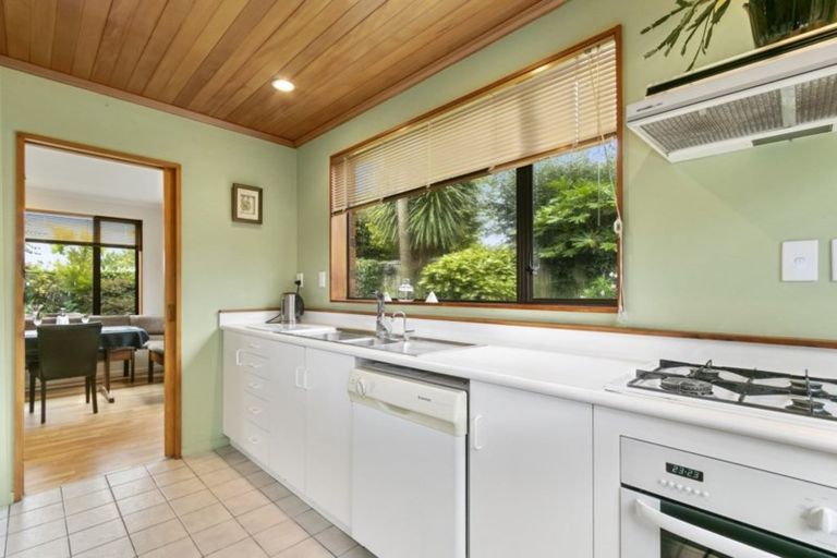 Photo of property in 36a Whites Line West, Woburn, Lower Hutt, 5010