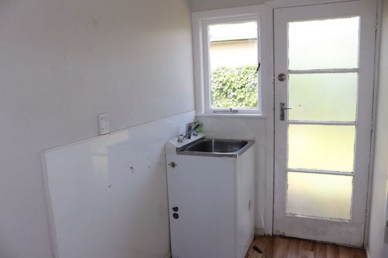 Photo of property in 19 Driver Road, Mangere East, Auckland, 2024
