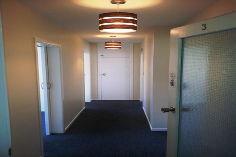 Photo of property in 3/117 Austin Street, Mount Victoria, Wellington, 6011