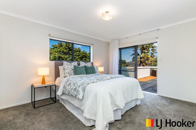 Photo of property in 3 Ashland Place, Weymouth, Auckland, 2103
