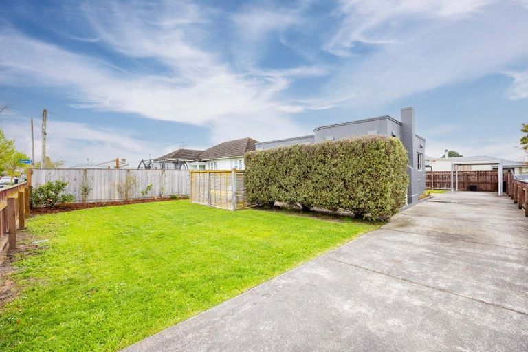 Photo of property in 302 Lumsden Road, Akina, Hastings, 4122