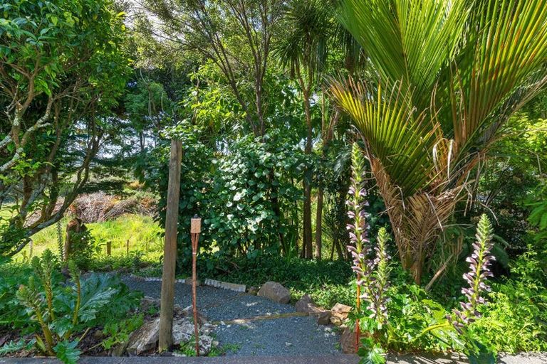 Photo of property in 1913 Paparoa Valley Road, Paparoa, 0571