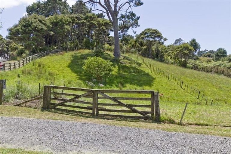 Photo of property in 96 Dormer Road, Kaukapakapa, Helensville, 0875