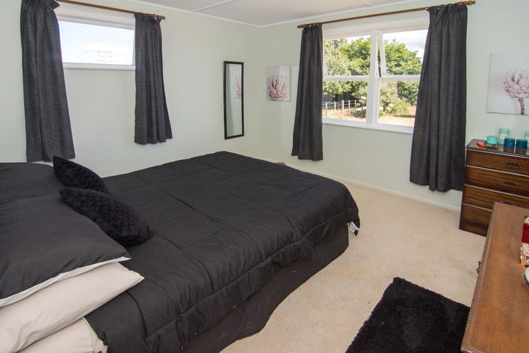 Photo of property in 3394 State Highway 2, Clareville, Carterton, 5713