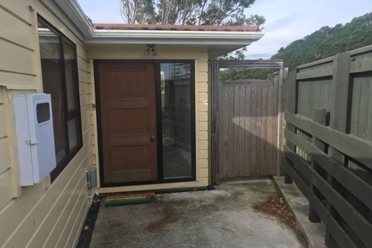 Photo of property in 190 Orangi Kaupapa Road, Northland, Wellington, 6012