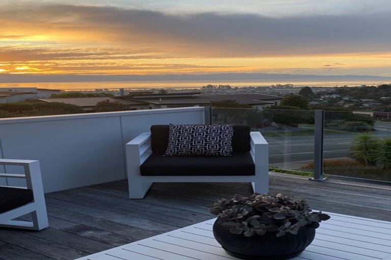 Photo of property in 39 Highview Drive, Wakatu, Nelson, 7011