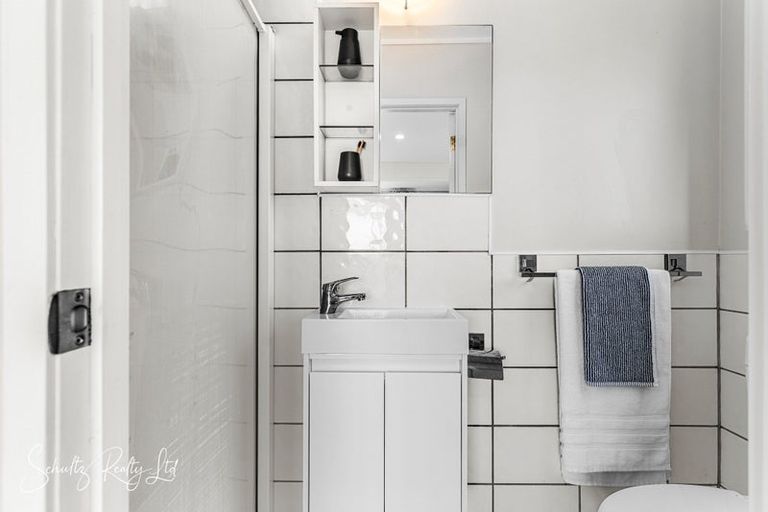 Photo of property in 7 Hebe Lane, Maungaturoto, 0520