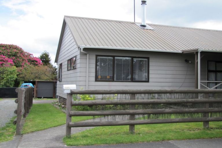 Photo of property in 2/36 Rotokawa Street, Taupo, 3330