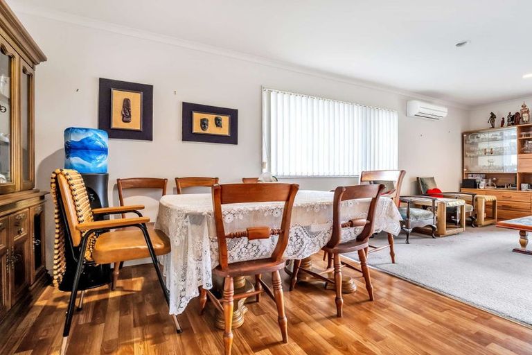 Photo of property in 2 Warriston Avenue, Waiuku, 2123