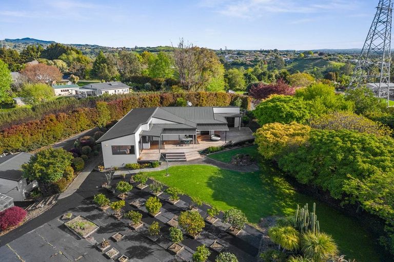 Photo of property in 14 Wade Place, Welcome Bay, Tauranga, 3175