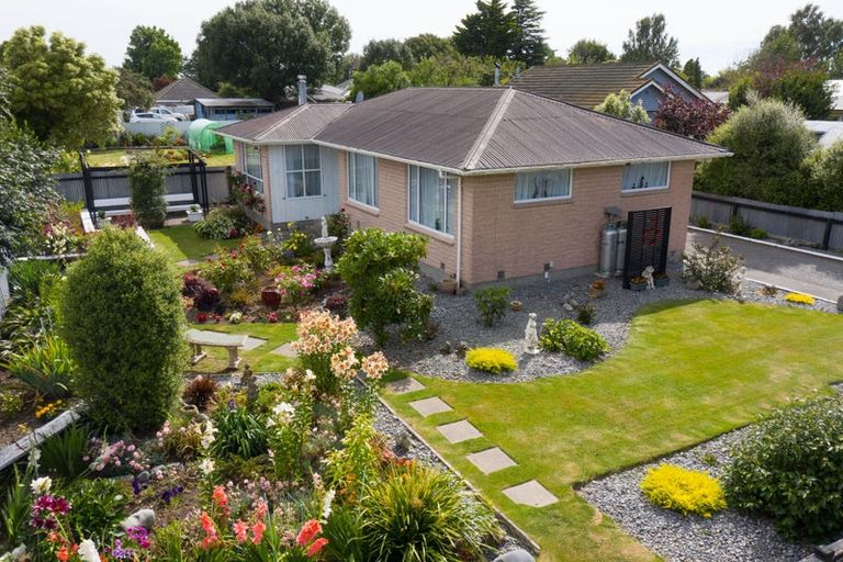 Photo of property in 5 Rolleston Street, Rakaia, 7710