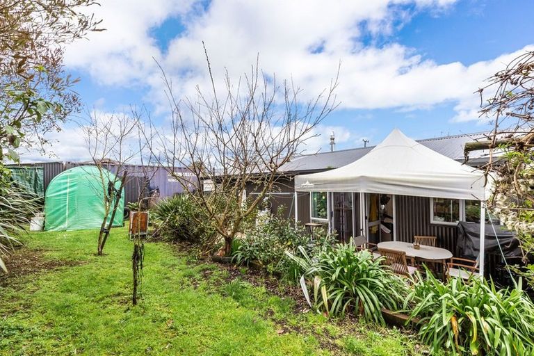 Photo of property in 141 Rangatira Drive, Mangakino, 3421