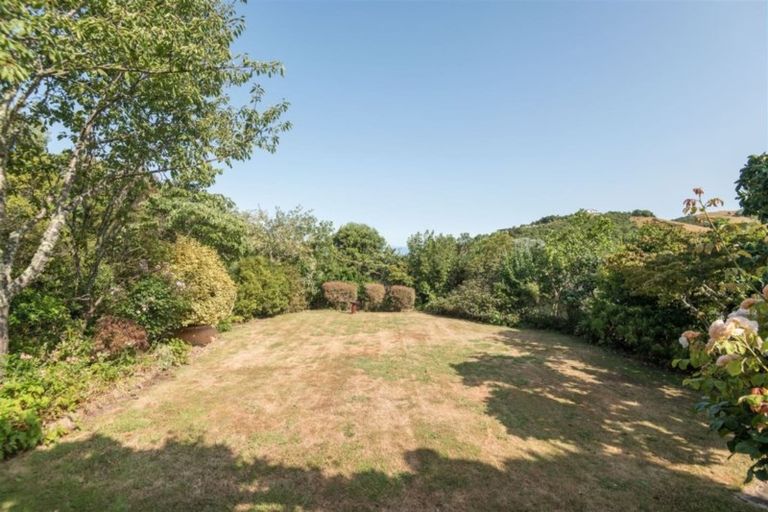 Photo of property in 42 Strathaven Place, Atawhai, Nelson, 7010