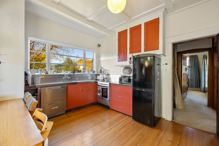 Photo of property in 15 Buxton Terrace, Saint Martins, Christchurch, 8022