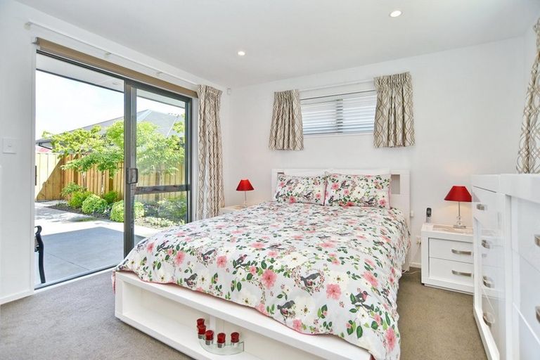 Photo of property in 1 Peter Place, Rangiora, 7400