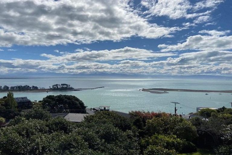 Photo of property in 19 Victoria Heights, Stepneyville, Nelson, 7010