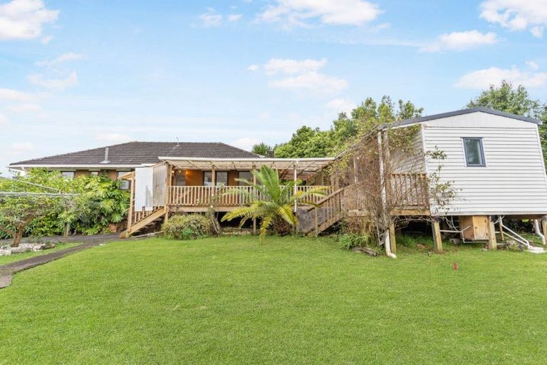 Photo of property in 6 Serjeant Street, Henderson, Auckland, 0612