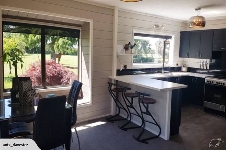 Photo of property in 327 Thwaites Road, Hororata, Darfield, 7572