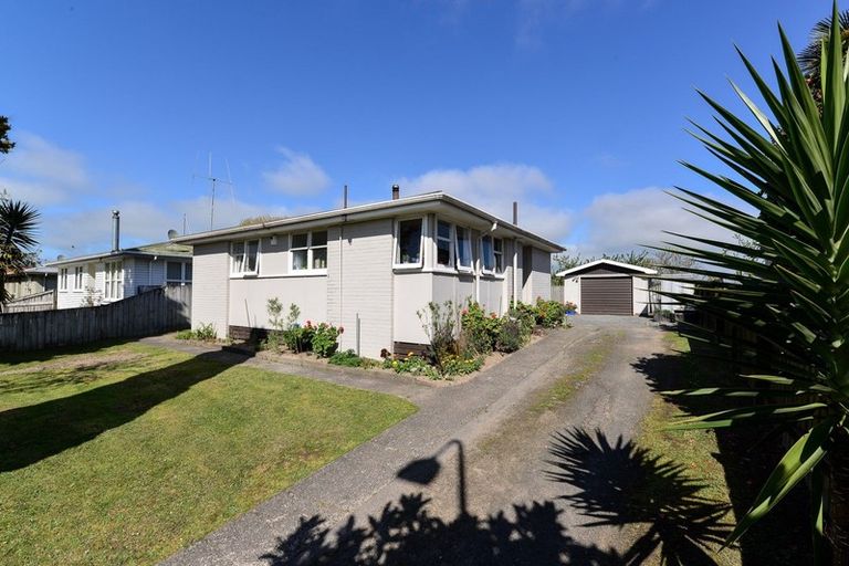 Photo of property in 105 Pine Avenue, Melville, Hamilton, 3206