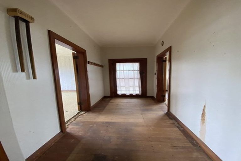 Photo of property in 82 Niblett Street, Whanganui, 4500